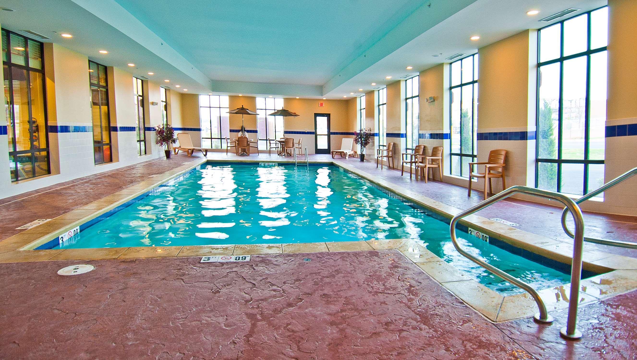 Hampton Inn & Suites Elk City Facilities photo